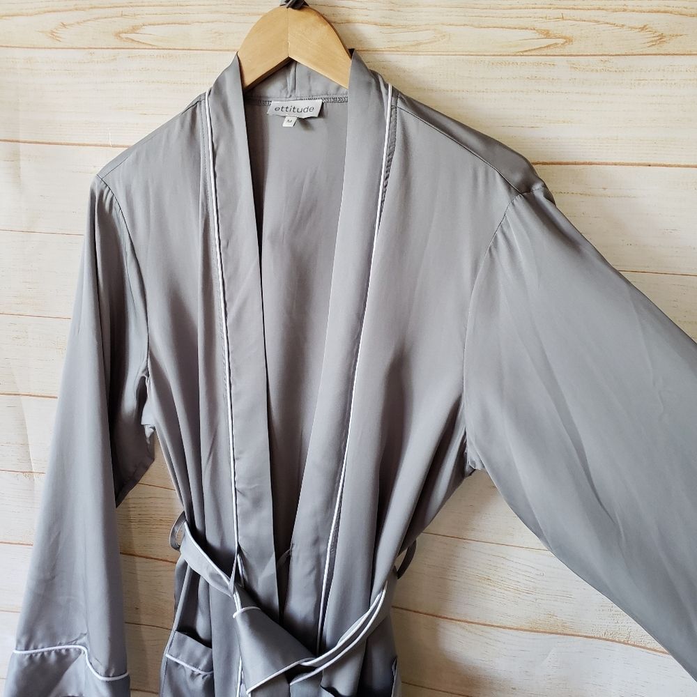 Ettitude Sateen Plus Bamboo Women's Robe Fog Gray White Size Medium - Picture 8 of 13